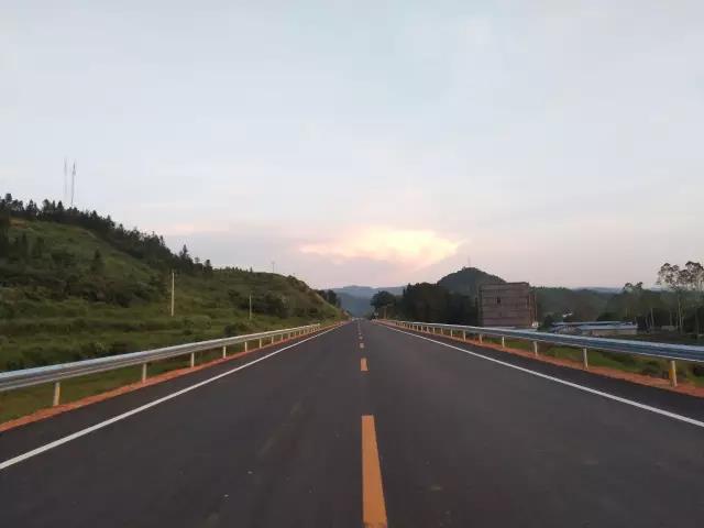 5d5e2a2625b59.jpg